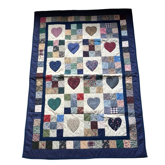 Amish Handmade Patchwork Quilt Throw Lap Blanket 39 x 55 Cottagecore Farm Hearts - Picture 1 of 4